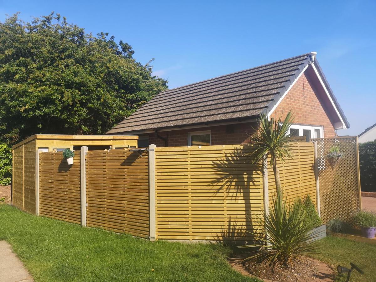 Grove Lodge Pembrokeshire Milford Haven Extérieur photo