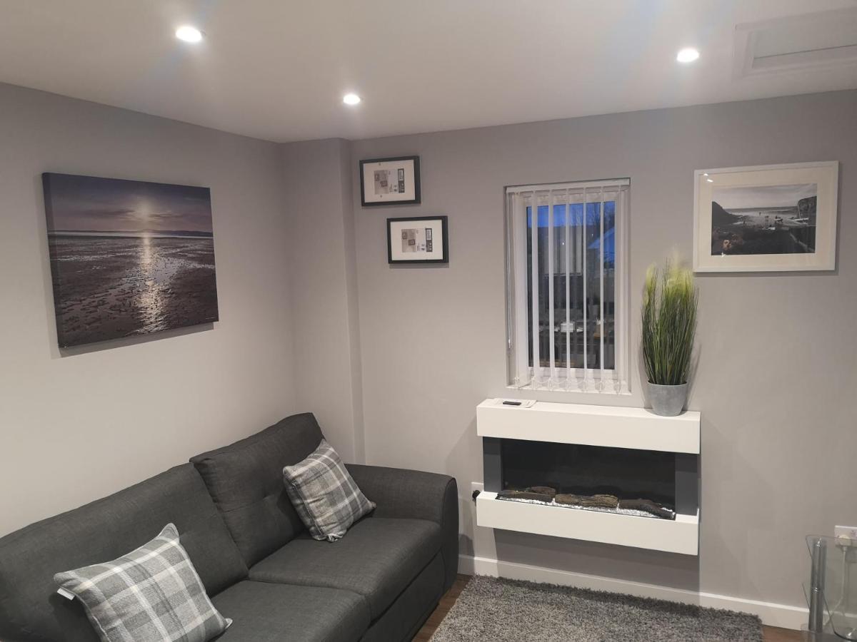 Grove Lodge Pembrokeshire Milford Haven Extérieur photo